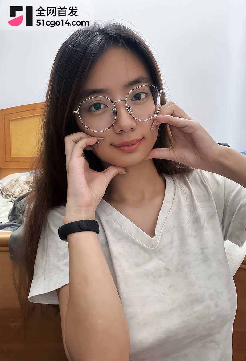 广东揭阳大奶眼镜学生妹自慰视频 2 拷贝 广东揭阳大奶眼镜学生妹自慰视频 2 拷贝