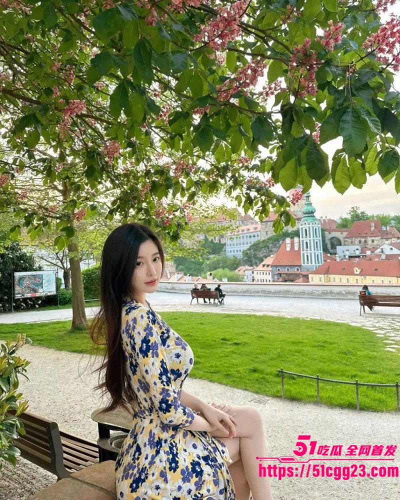 瓜友投稿 和小红书巨乳女博主裸聊视频流出 4 瓜友投稿 和小红书巨乳女博主裸聊视频流出 4