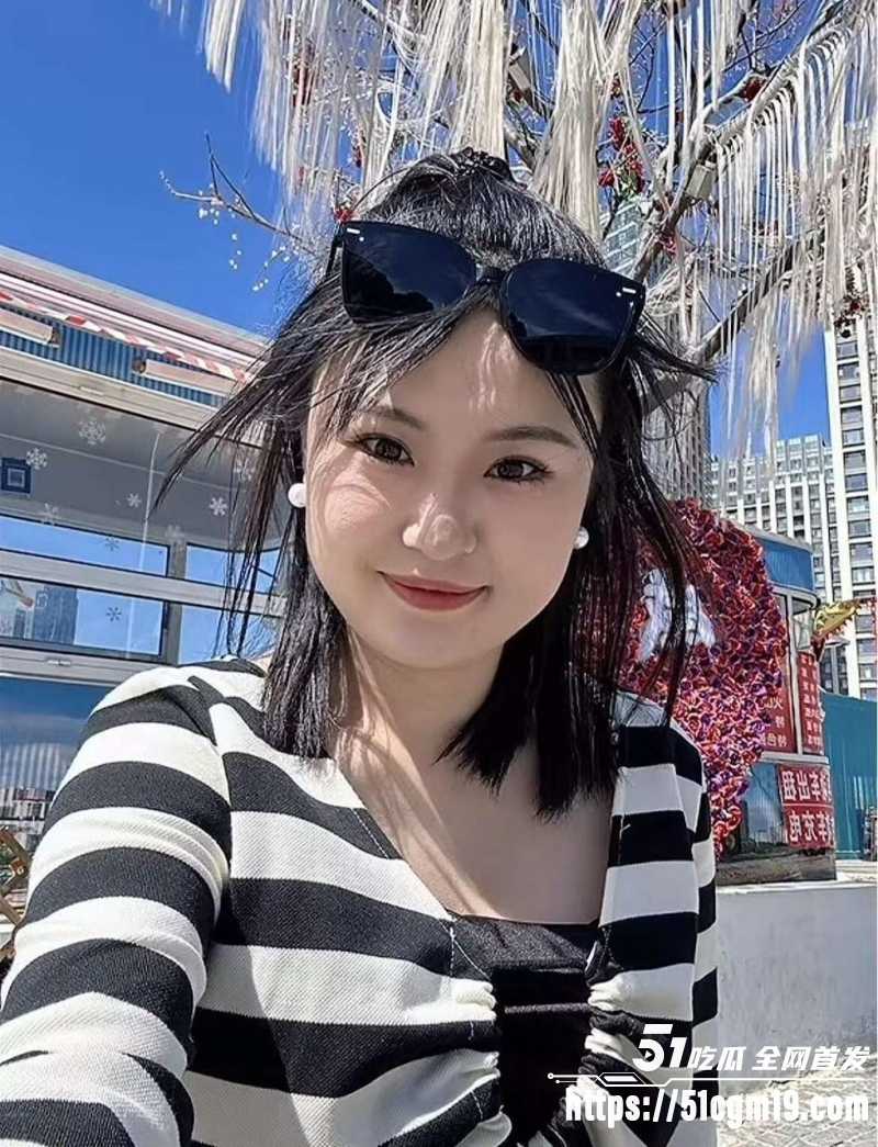 反差婊人妻朱瑞瑞1 反差婊人妻朱瑞瑞1