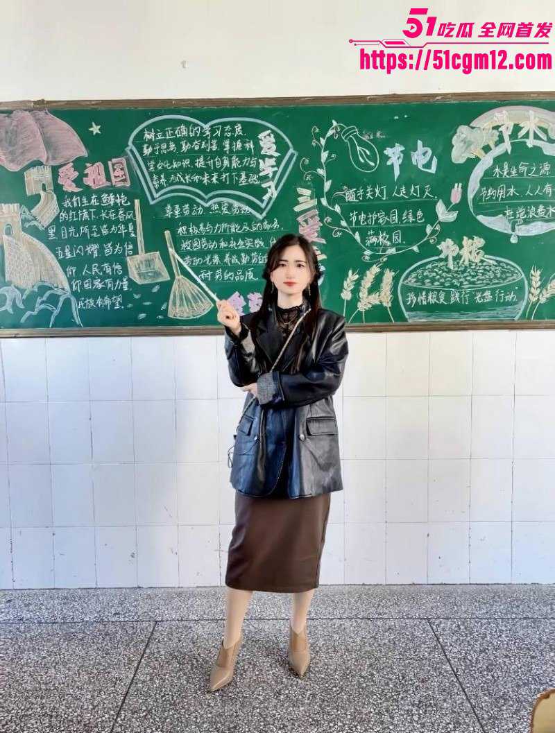 湖南祁东职校95后女老师徐西婷下海卖片05 湖南祁东职校95后女老师徐西婷下海卖片05