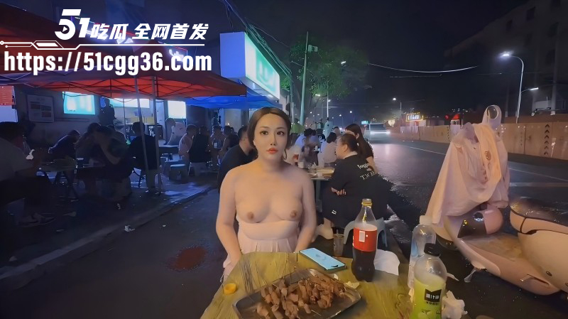 广东顶级母狗阿罗拉露出合集08 广东顶级母狗阿罗拉露出合集08