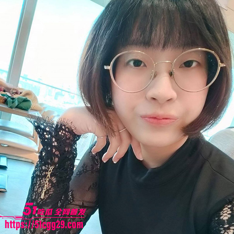 3 3