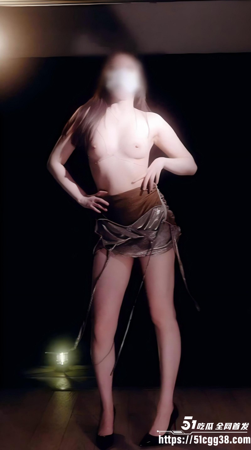 推特裸舞女神咚小姐福利合集04 推特裸舞女神咚小姐福利合集04