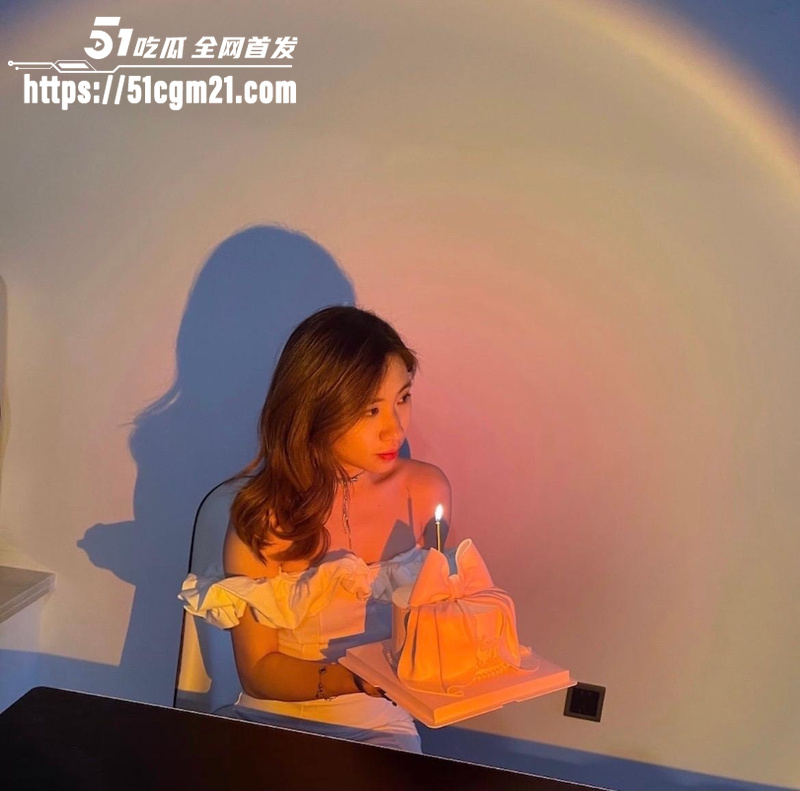 广东少妇 冯思思 经期做爱 3 广东少妇 冯思思 经期做爱 3