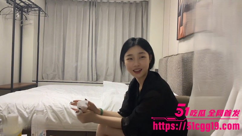 探花大神成昆探花约操上海娇小美女 1 探花大神成昆探花约操上海娇小美女 1