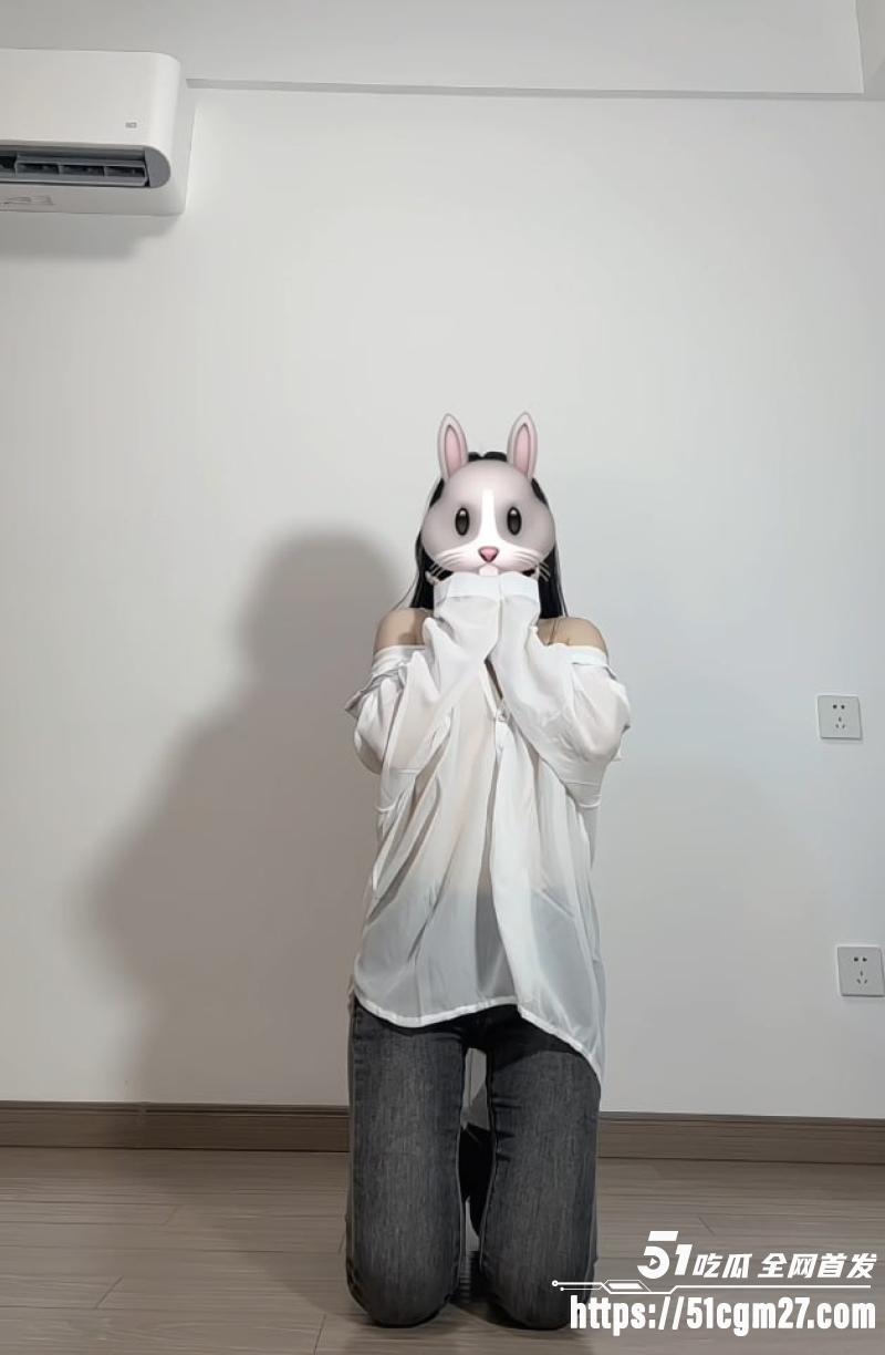 新晋裸舞女神蚊子1 新晋裸舞女神蚊子1