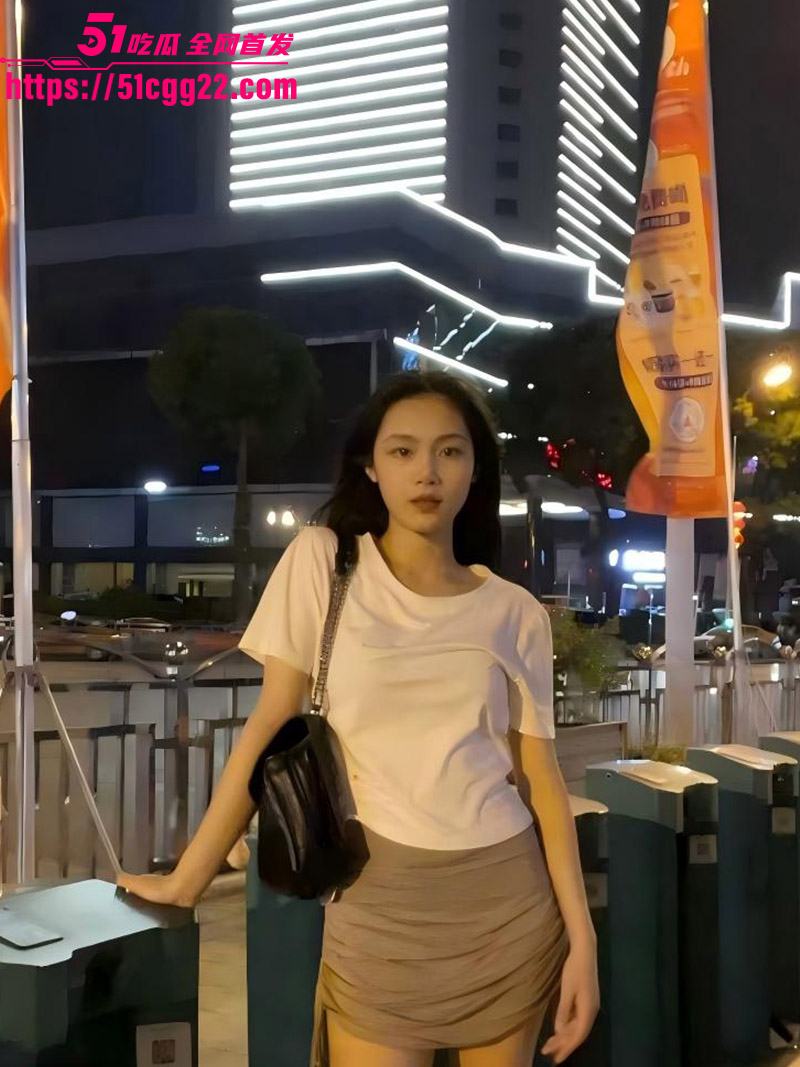 广东大学生吴晶晶1 广东大学生吴晶晶1