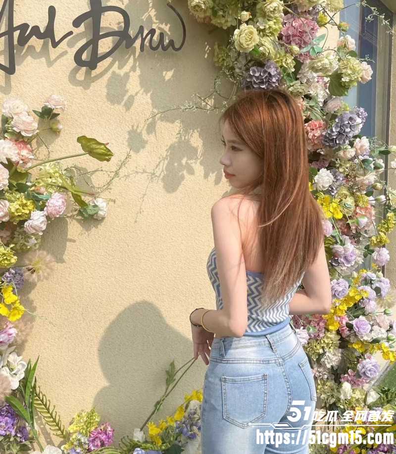 何毓婷分手后被泄密私拍04 何毓婷分手后被泄密私拍04