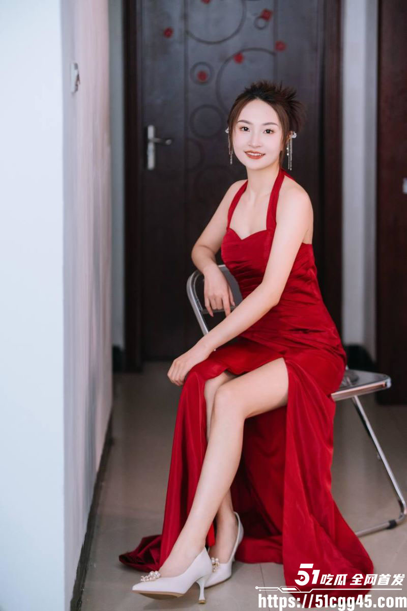 成都眼镜人妻陈梦援性爱视图第二弹泄密 1