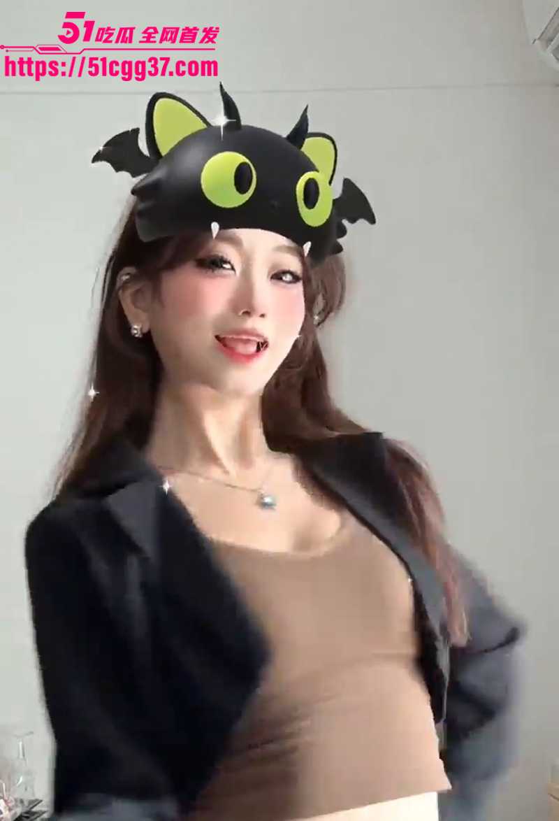 抖音福利苗条嫩妹美女妍熙小不点裸舞脸穴同框自慰视频福利视频流出1拷贝 抖音福利苗条嫩妹美女妍熙小不点裸舞脸穴同框自慰视频福利视频流出1拷贝