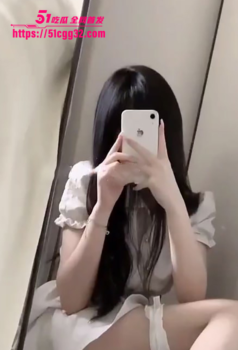 推特巨乳粉胸高颜值反差萝莉困困熊福利合集流出5拷贝