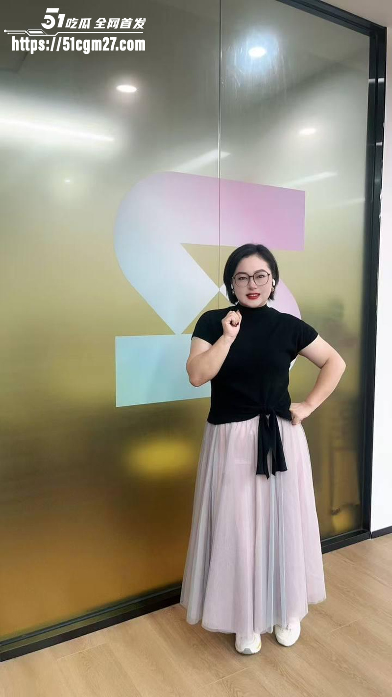 深圳骚妇 付恒语 龙华台球评委 私下到处约炮 4 深圳骚妇 付恒语 龙华台球评委 私下到处约炮 4