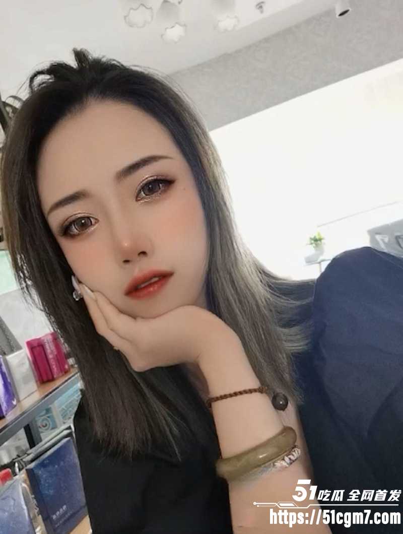 东北人妻 私拍视频泄密 2 东北人妻 私拍视频泄密 2