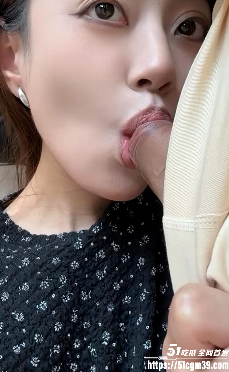 广州高颜值少妇淫妻6 广州高颜值少妇淫妻6