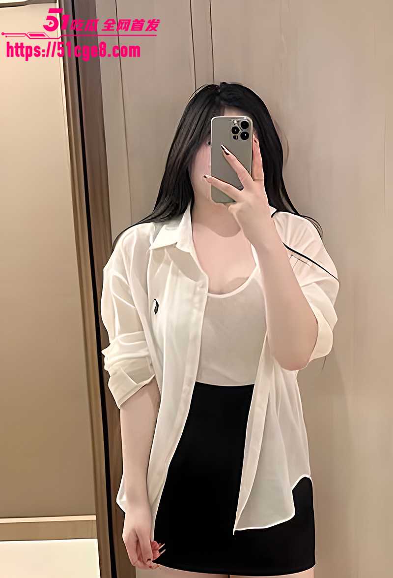 理发店老板娘乱伦视频流出 1 拷贝 理发店老板娘乱伦视频流出 1 拷贝