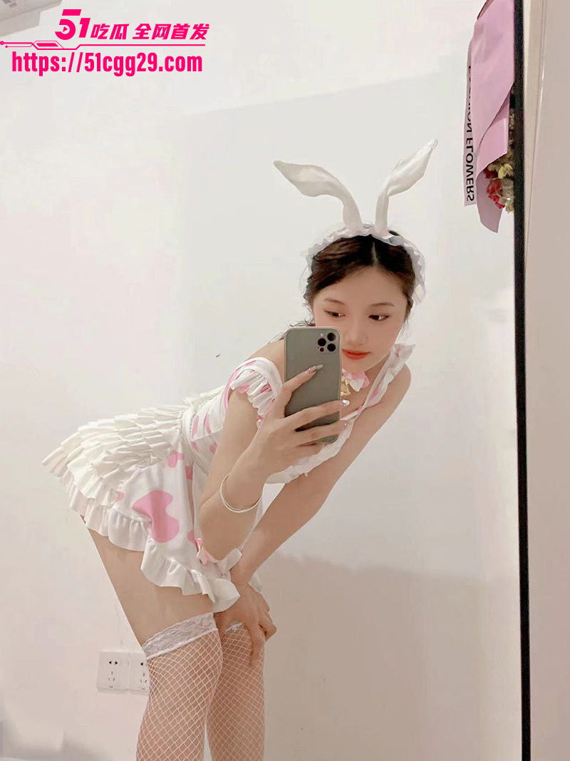 2 2