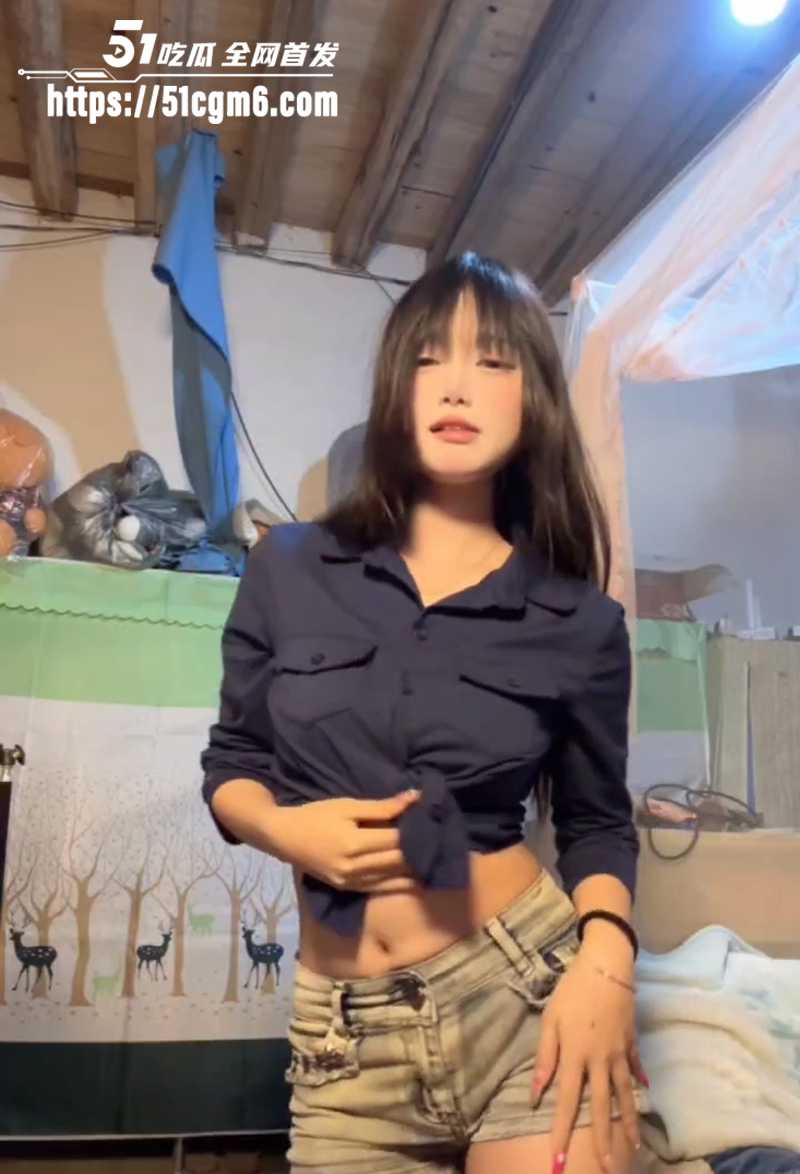 玉女网红清纯妮妮私定福利流出 5 拷贝 玉女网红清纯妮妮私定福利流出 5 拷贝