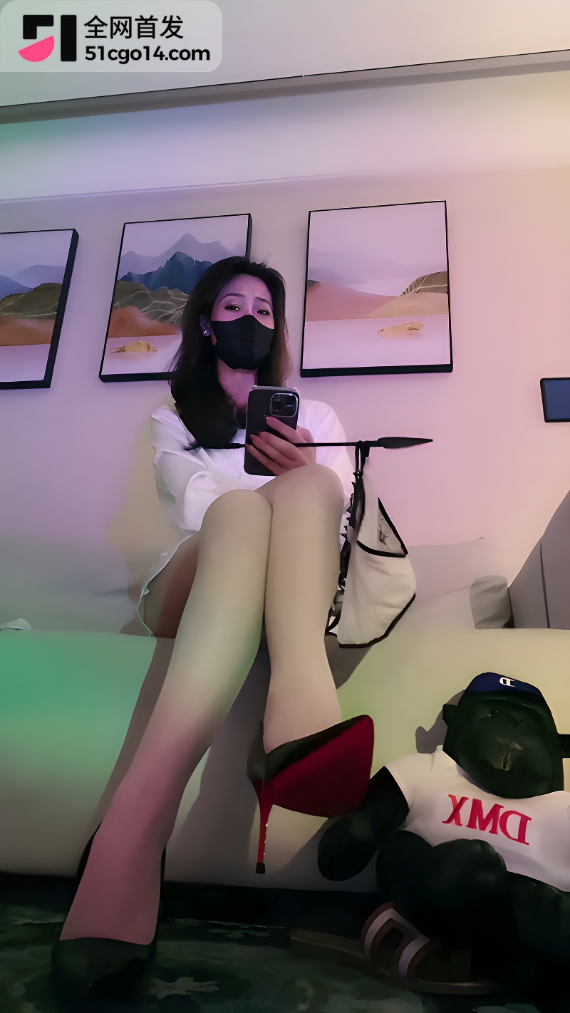抖S女王 禾未 寸止挑战 羞辱谩骂盯射撩骚2 抖S女王 禾未 寸止挑战 羞辱谩骂盯射撩骚2