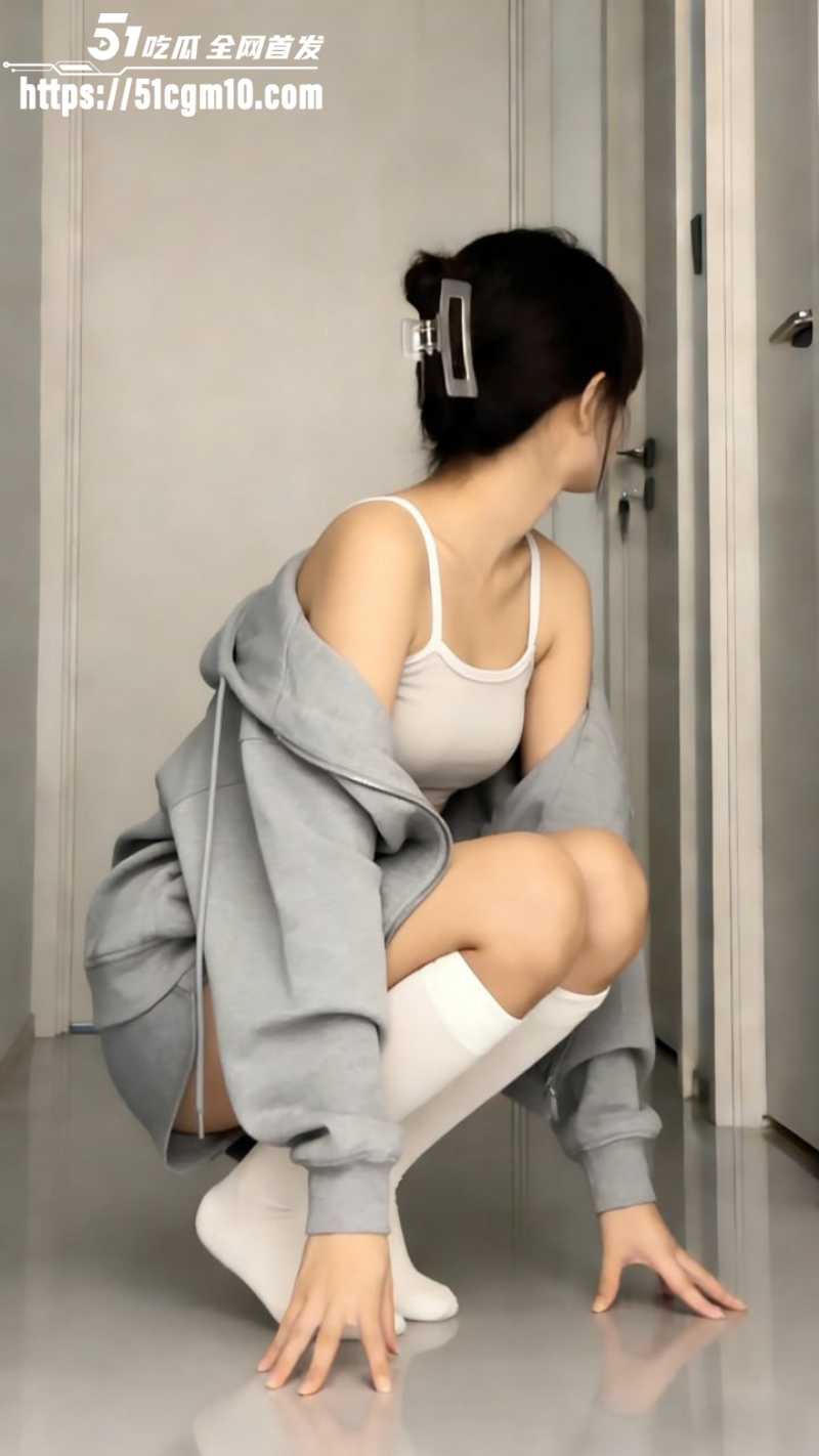 推特少御女菩萨 木本大鹅 大尺度福利合集 2 推特少御女菩萨 木本大鹅 大尺度福利合集 2