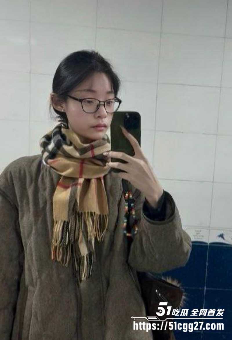 山东大学生于琪琪美乳学妹金主调教视频流出2拷贝 山东大学生于琪琪美乳学妹金主调教视频流出2拷贝
