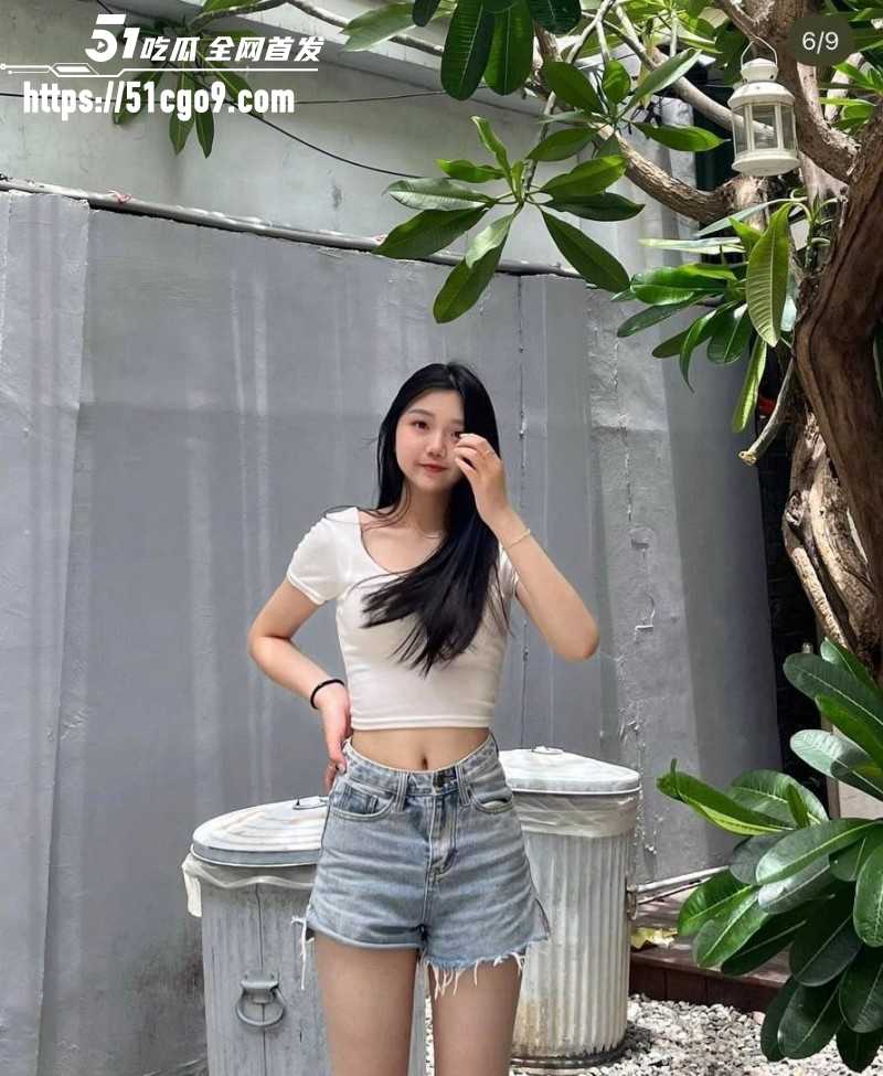 台湾明新科技大学芽芽被金主包养02 台湾明新科技大学芽芽被金主包养02