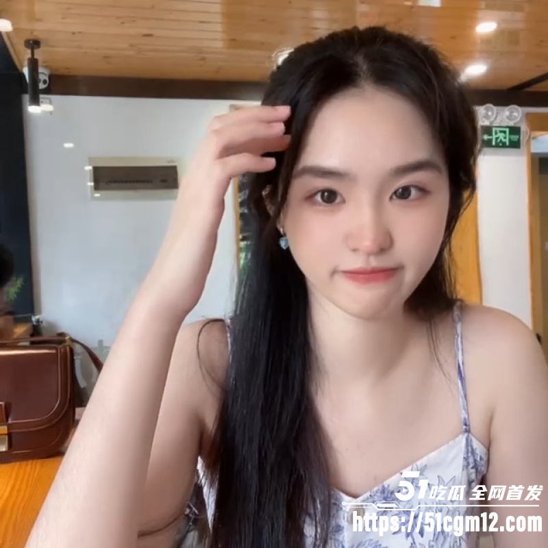 长发美女李钰涵1