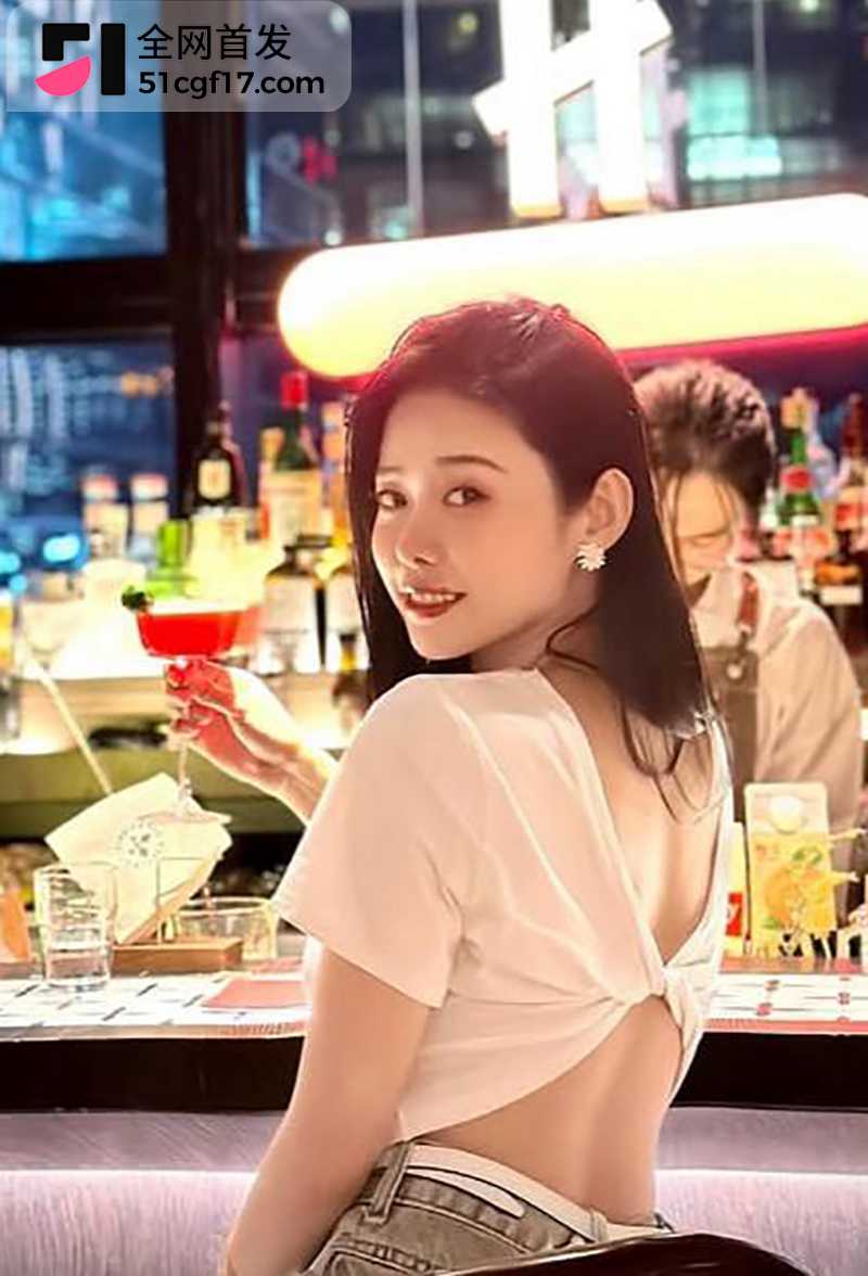 极品高颜值蜜桃臀演员李凯诗不雅视频流出5拷贝
