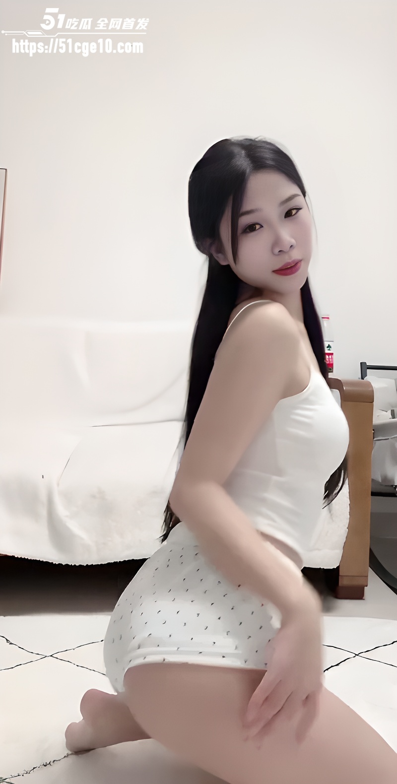 淫荡女大 原来是鸽子 自慰撩骚合集 2 淫荡女大 原来是鸽子 自慰撩骚合集 2