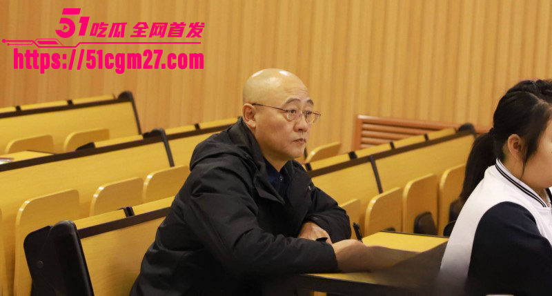 吉林师大附属中学副校长吴成学偷情视频03 吉林师大附属中学副校长吴成学偷情视频03