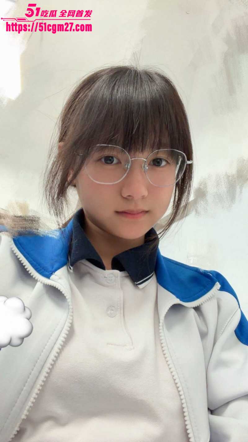 天津学生妹李佳慧做福利姬被曝光03 天津学生妹李佳慧做福利姬被曝光03