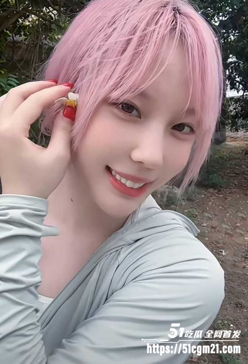 抖音网红魔法帅哥山田私密视频曝光 5 拷贝 抖音网红魔法帅哥山田私密视频曝光 5 拷贝