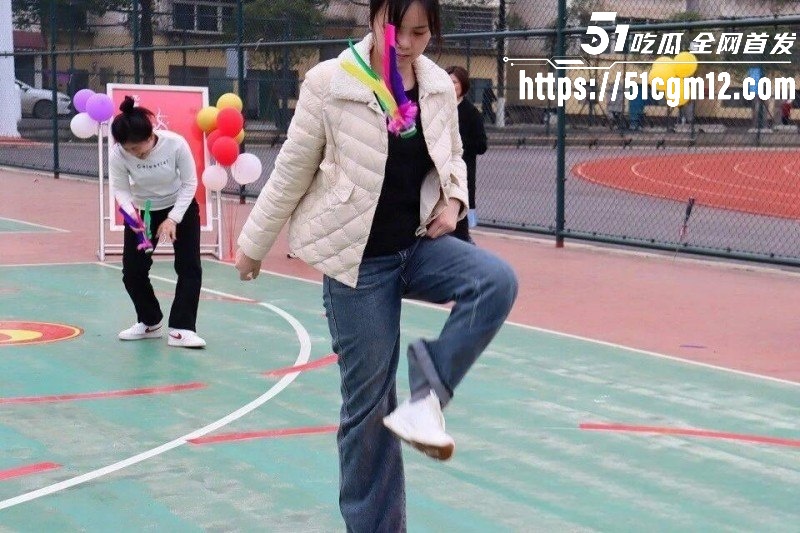 湖南祁东职校95后女老师徐西婷下海卖片035 湖南祁东职校95后女老师徐西婷下海卖片035