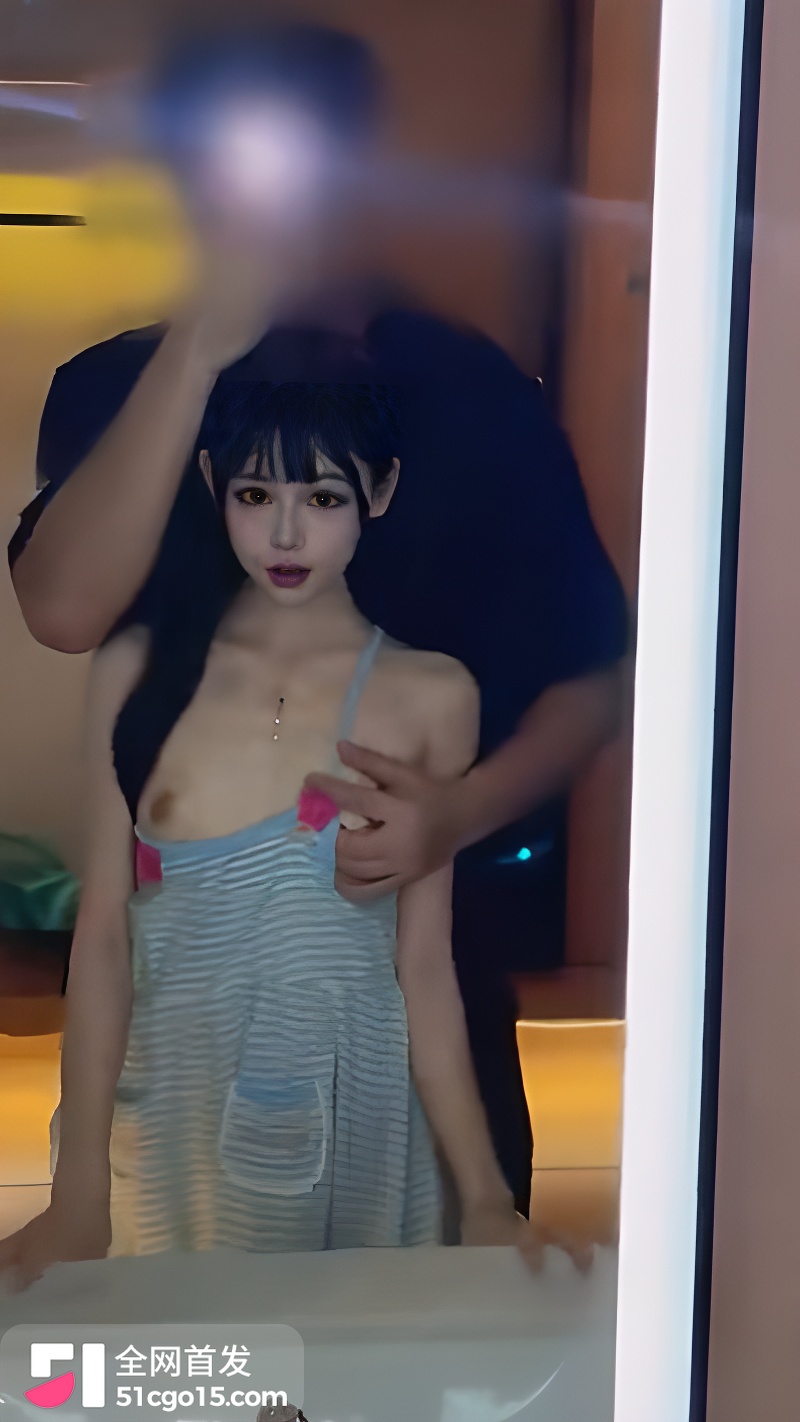 推特精神小妹小狗花性爱视频2 推特精神小妹小狗花性爱视频2
