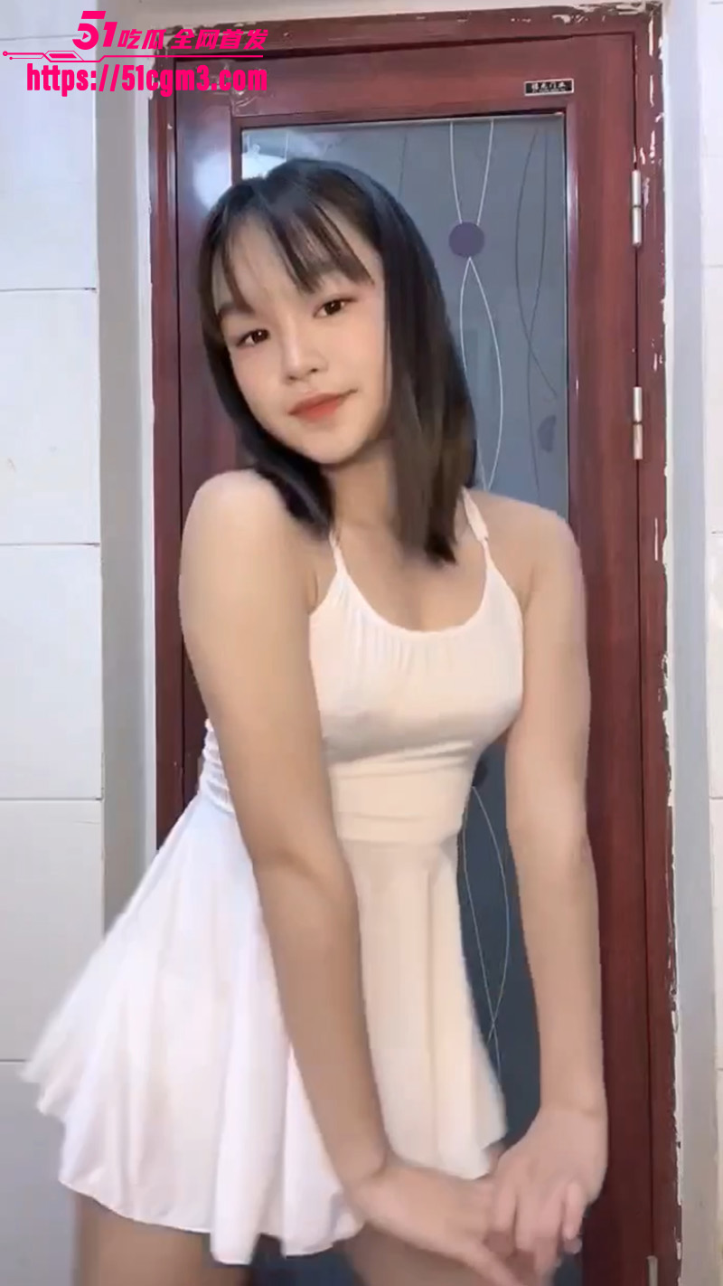 3 3