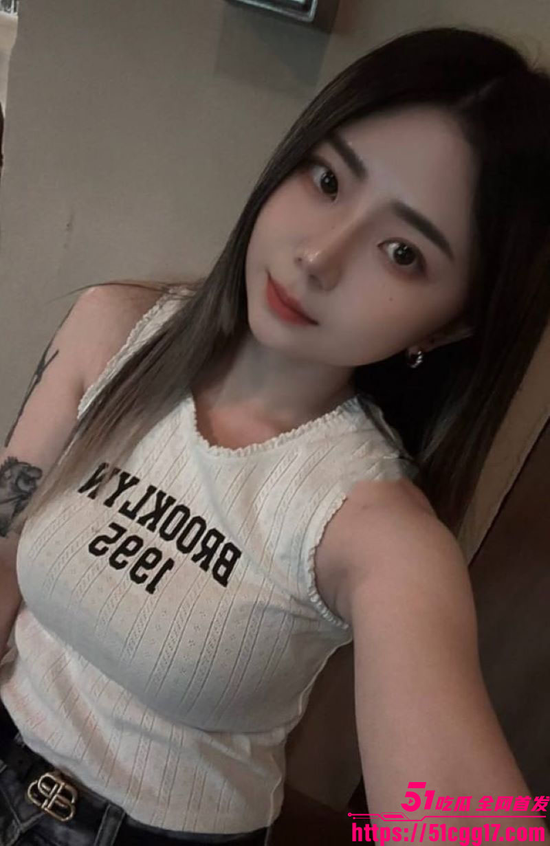 21岁超漂亮服装店老板娘做爱视频曝光 2 21岁超漂亮服装店老板娘做爱视频曝光 2