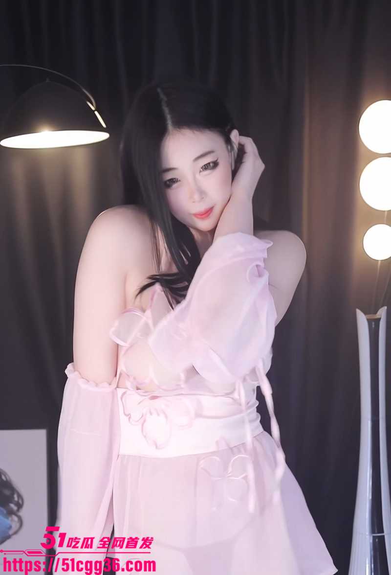 网易CC星秀代言人极品天然巨乳女神66睡不醒土豪定制视频流出4拷贝 网易CC星秀代言人极品天然巨乳女神66睡不醒土豪定制视频流出4拷贝