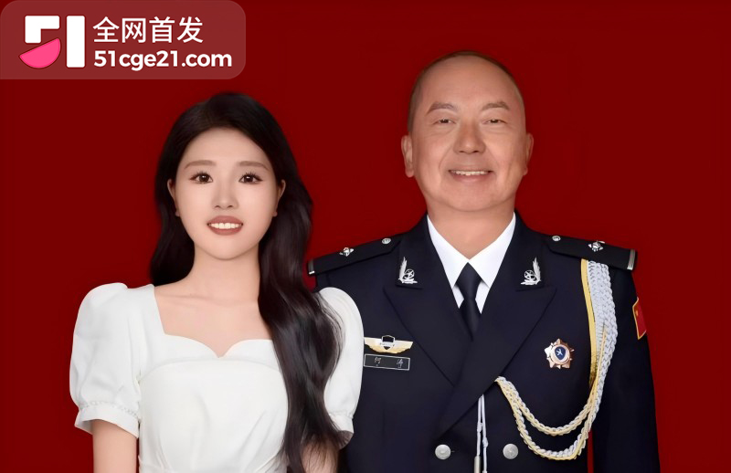 崩老头再度爆火 大批女网红集体炸锅8 崩老头再度爆火 大批女网红集体炸锅8