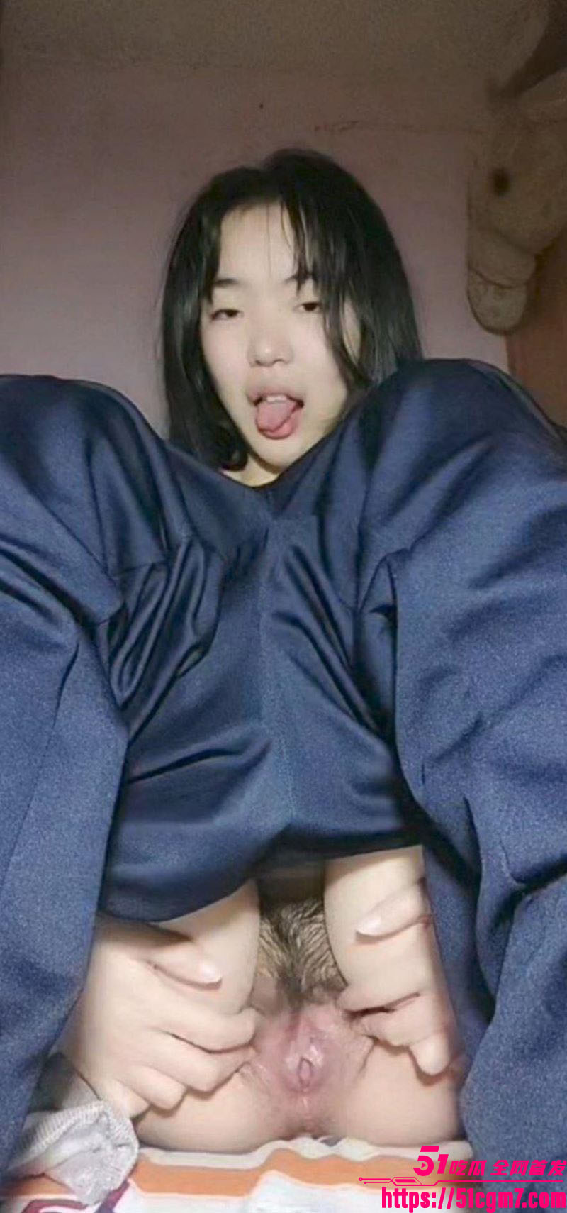 高颜值素人少女宿舍私拍 7 高颜值素人少女宿舍私拍 7