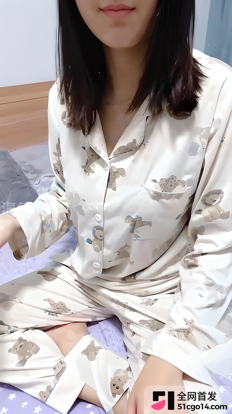 妹妹的第一次给了我忽悠妹妹口交2 妹妹的第一次给了我忽悠妹妹口交2