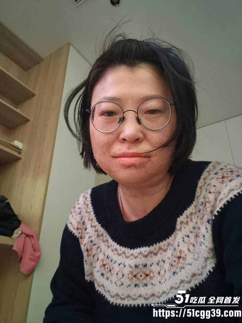 微博女权博主菜刀曦曦约炮黑人视频06 微博女权博主菜刀曦曦约炮黑人视频06