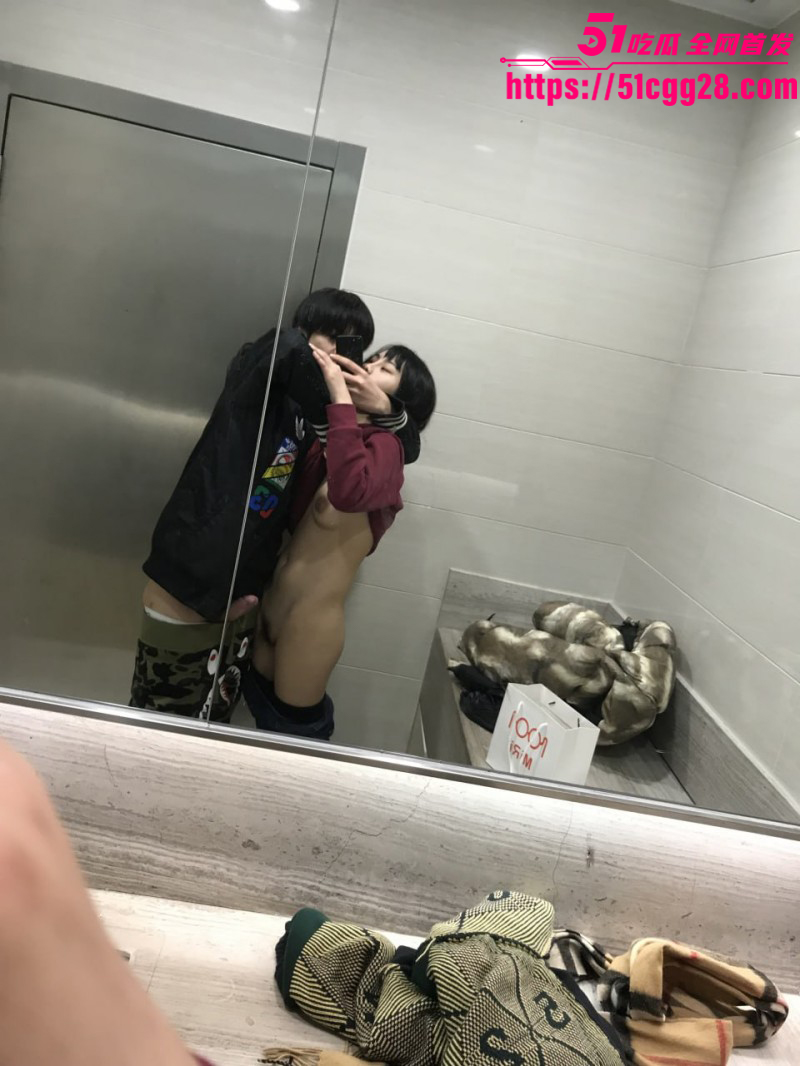 安徽合肥学生妹鲁艺凡不雅视频07 安徽合肥学生妹鲁艺凡不雅视频07
