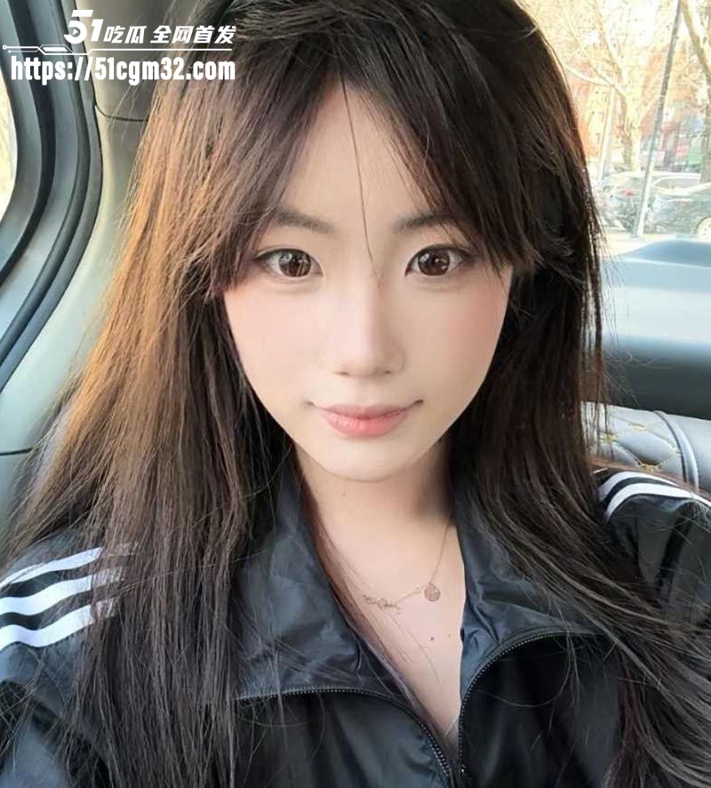 4 4
