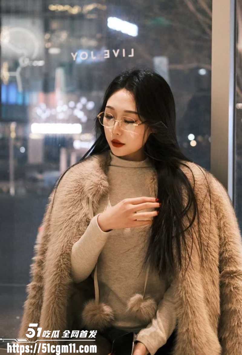青岛医美院极品韵味老板娘张妤欣不雅视频曝光7拷贝 青岛医美院极品韵味老板娘张妤欣不雅视频曝光7拷贝
