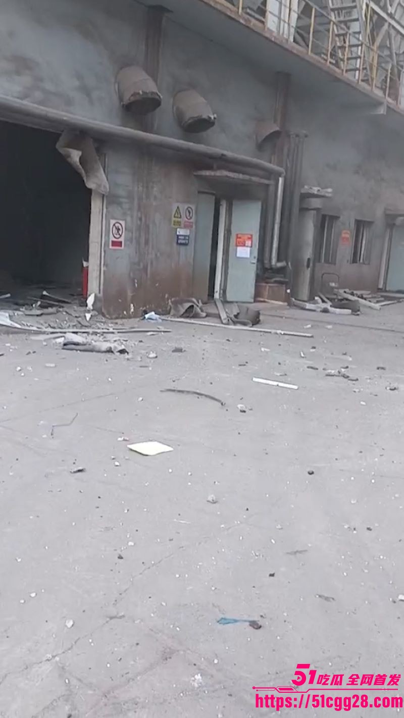 包头市包钢板材厂发生重大爆炸事故 2 包头市包钢板材厂发生重大爆炸事故 2