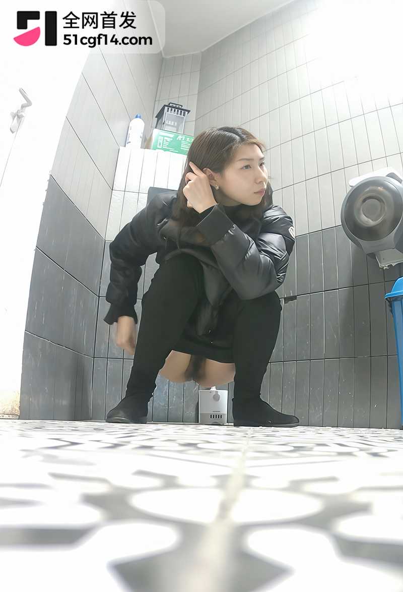 办公楼女卫生间监控偷拍 6 拷贝 办公楼女卫生间监控偷拍 6 拷贝