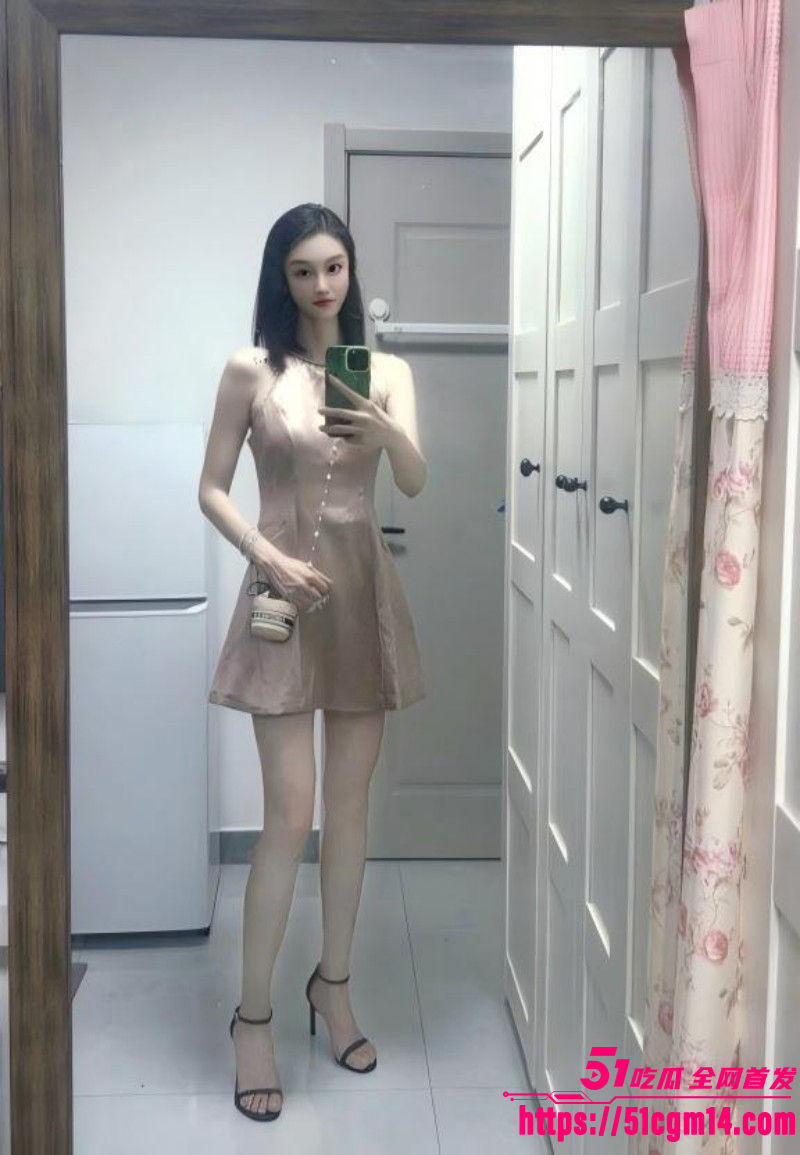 河南信阳江山樾售楼部张婷陪睡视频07 河南信阳江山樾售楼部张婷陪睡视频07