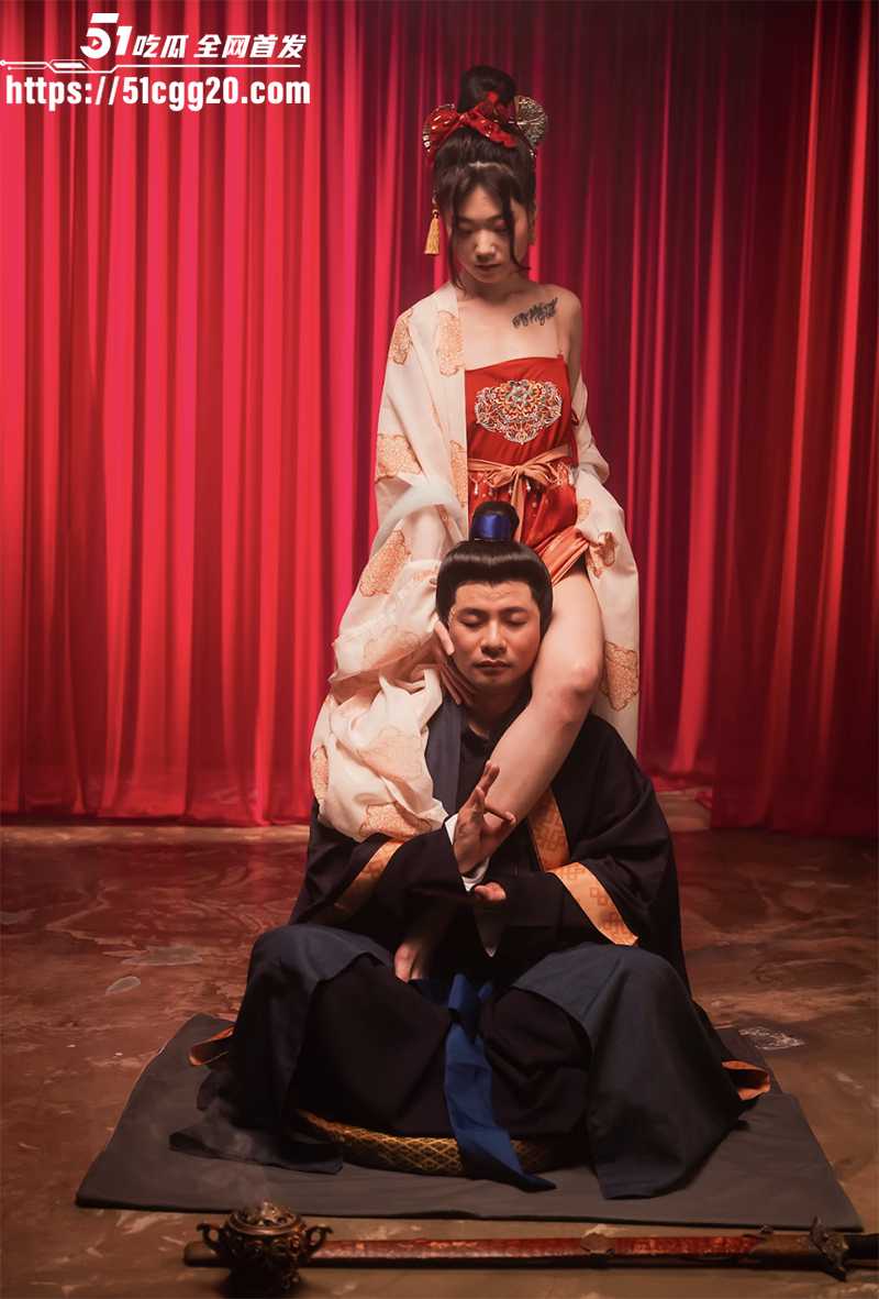 51吃瓜元旦短剧宗师级保安(2) 51吃瓜元旦短剧宗师级保安(2)