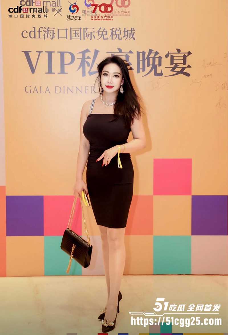 抖音辣妈网红秋芊月约炮视频流出 8 拷贝 抖音辣妈网红秋芊月约炮视频流出 8 拷贝