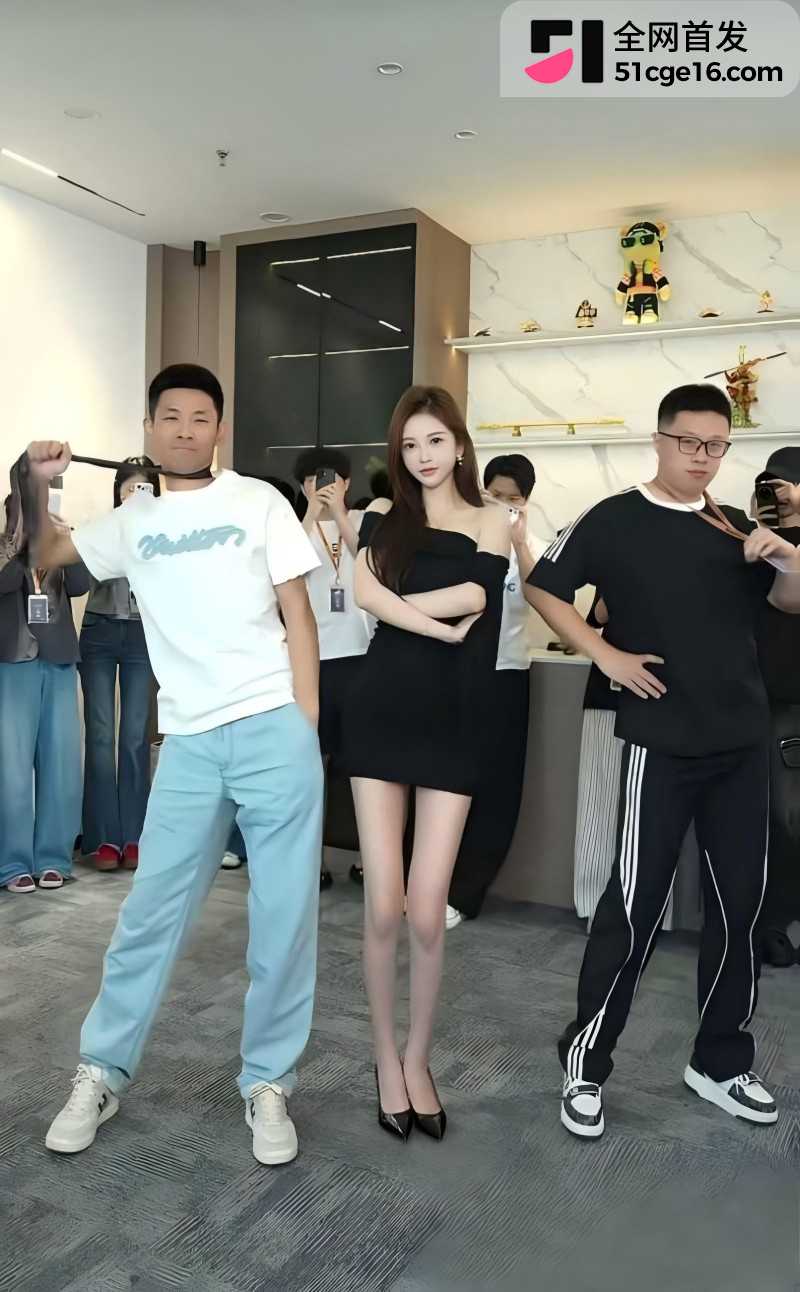 旭旭宝宝 直播连麦南妹儿翻车5 旭旭宝宝 直播连麦南妹儿翻车5
