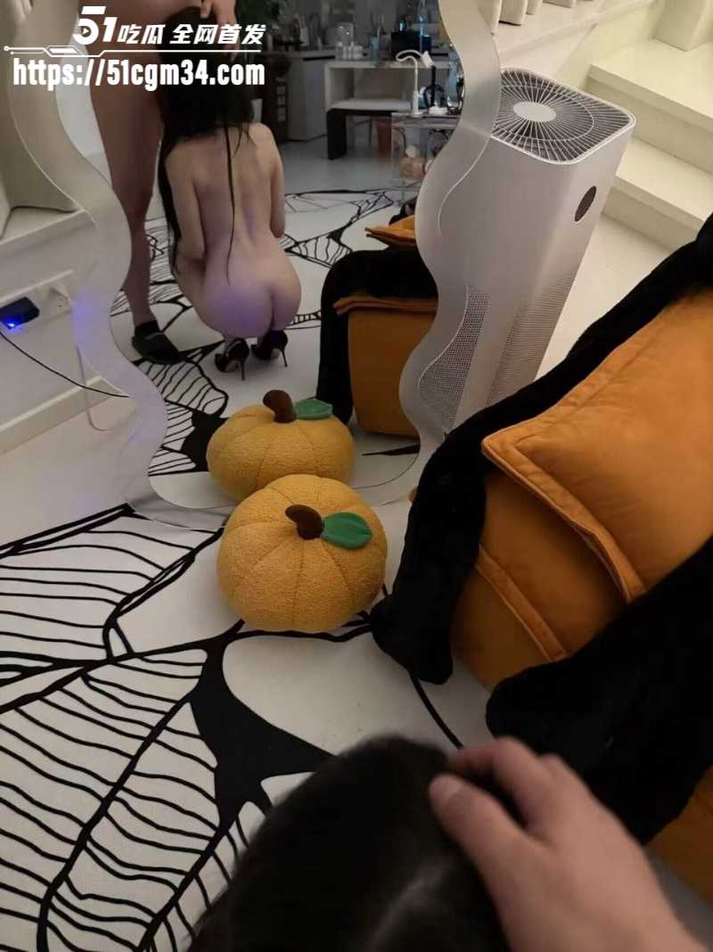 抖音小主播被金主爸爸包养调教2 抖音小主播被金主爸爸包养调教2